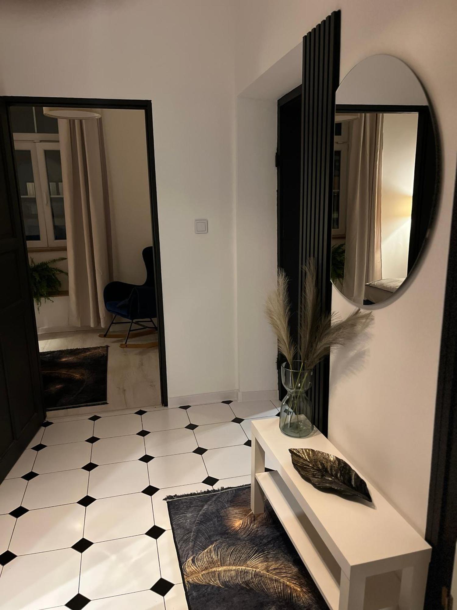Apartamenty Luczkowskiego Z Widokiem Na Studnie 3 Chełm Kültér fotó