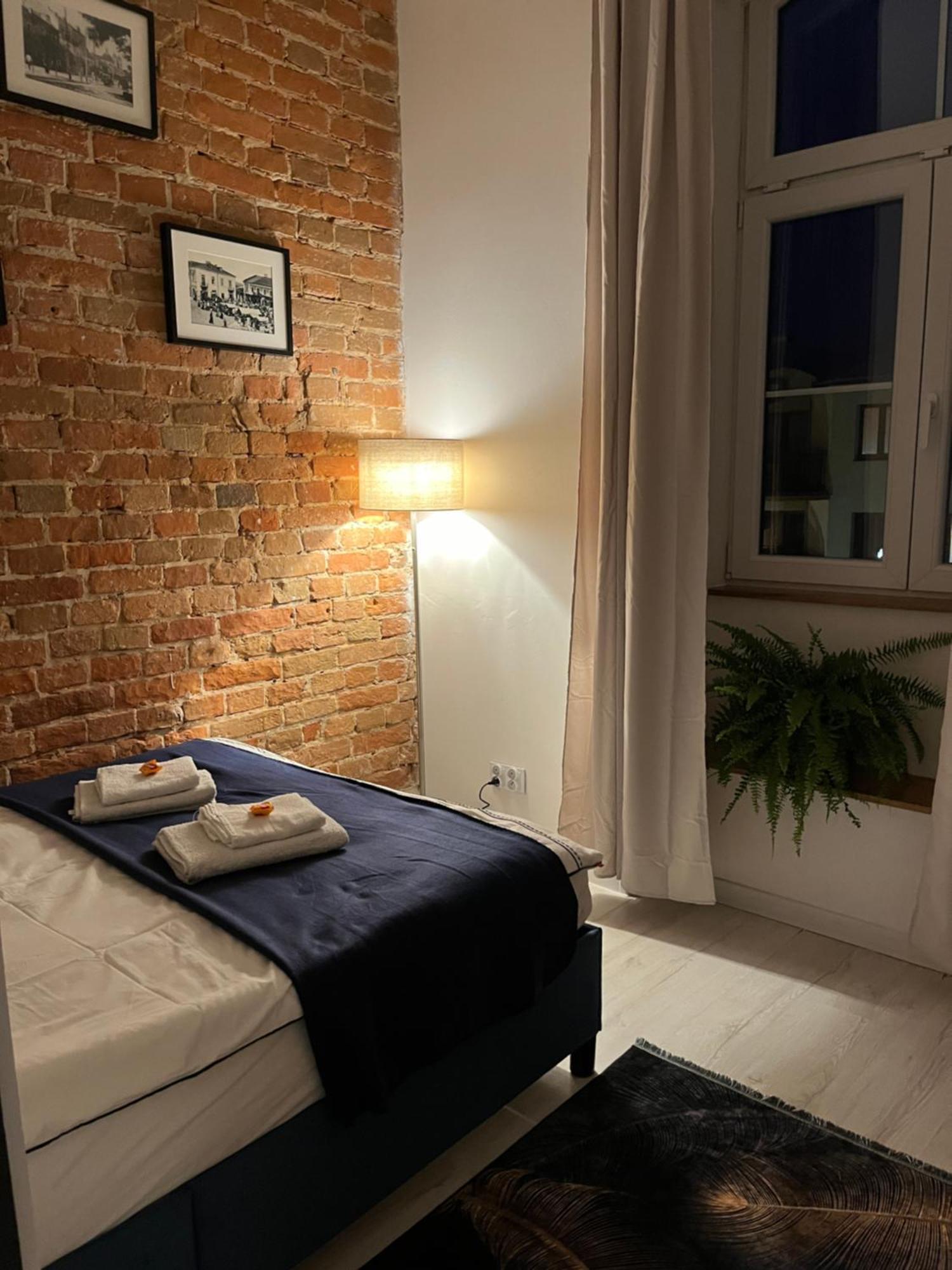 Apartamenty Luczkowskiego Z Widokiem Na Studnie 3 Chełm Kültér fotó